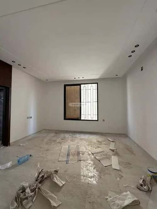 5 bedroom villa in Al Awali 1