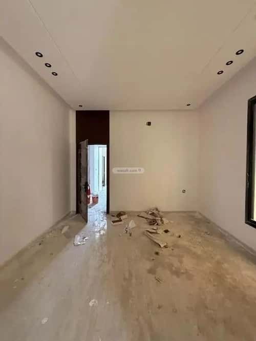 5 bedroom villa in Al Awali 5