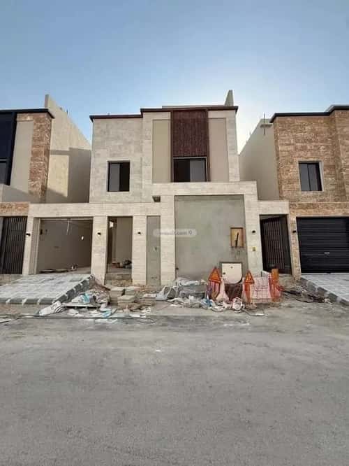 فيلا 5 غرف في العوالي 8