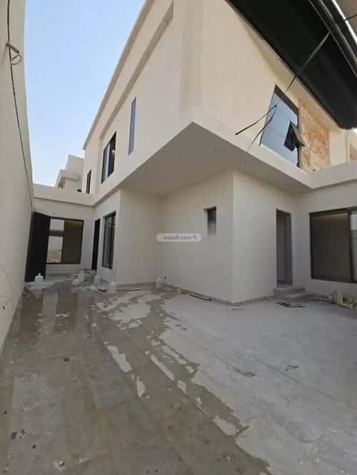 5 bedroom villa in Dirab 2