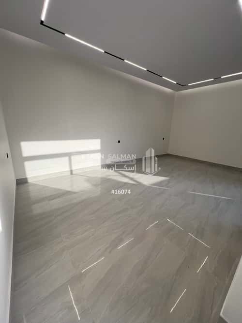 7 bedroom apartment in Al Bayan 3