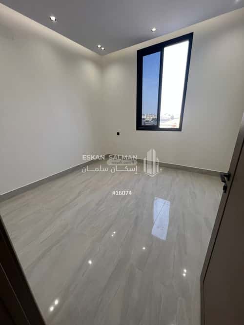 7 bedroom apartment in Al Bayan 5