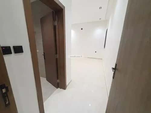 3 bedroom floor in Tuwaiq 12