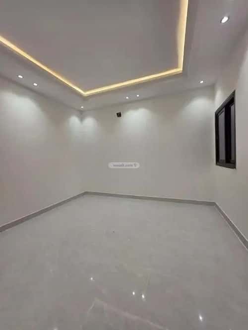 فيلا 5 غرف في بدر 2