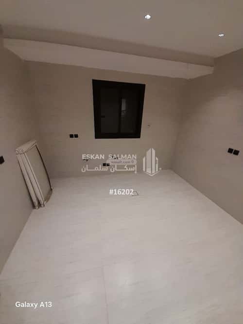 6 bedroom floor in Al Janadriyah 2