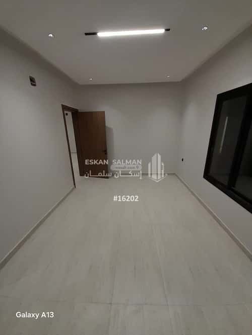 6 bedroom floor in Al Janadriyah 5