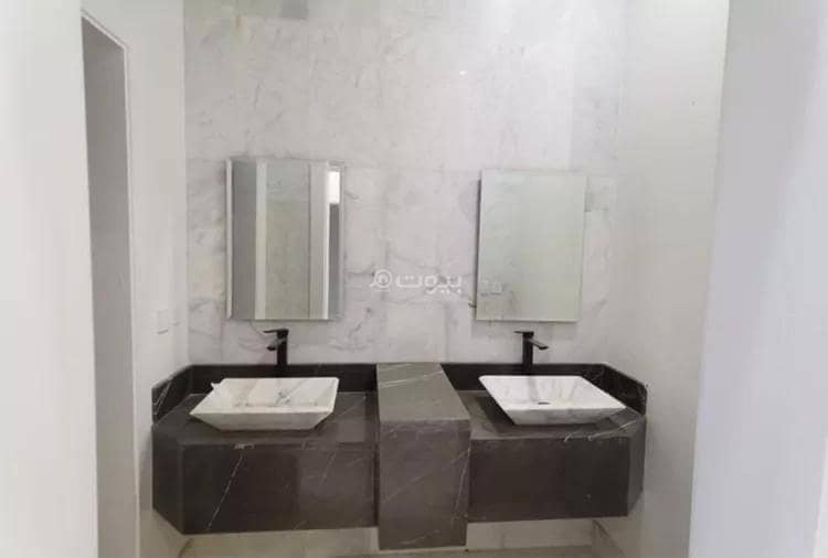 4 bedroom villa in Al Ghadir, Riyadh 10
