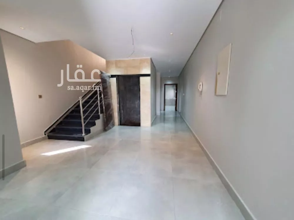 5 bedroom villa in King Fahd 3