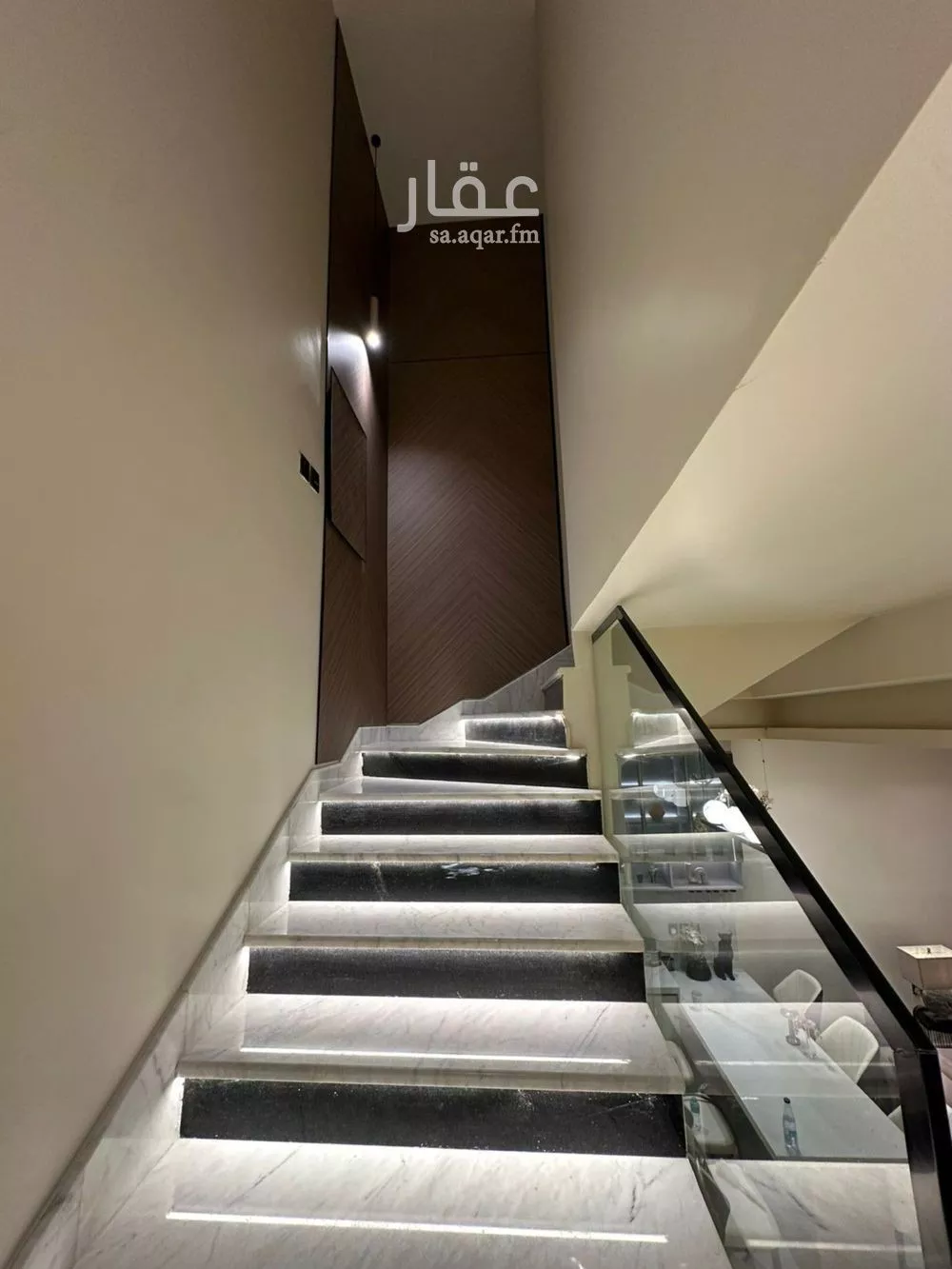 شقة 3 غرف في العارض 7