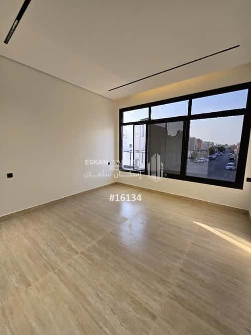 4 bedroom apartment in Al Salam, Riyadh 6