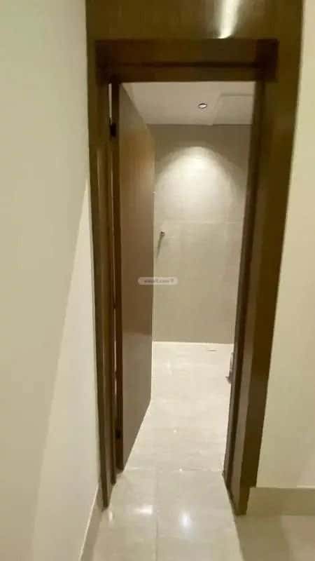 3 bedroom floor in Tuwaiq 1
