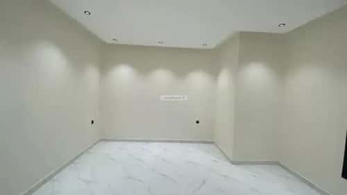 3 bedroom floor in Badr 4