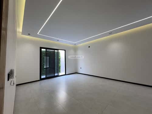 5 bedroom villa in Al Janadriyah 2