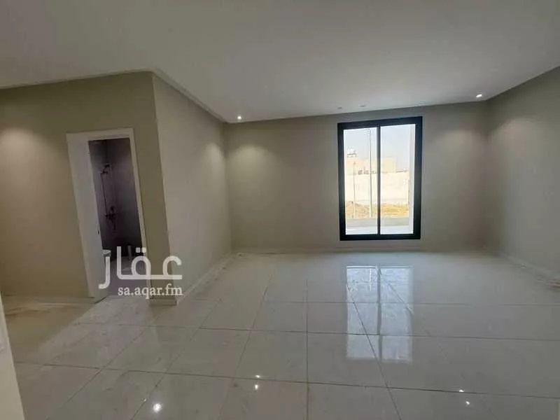 6 bedroom villa in King Fahd 4