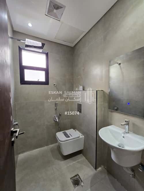 7 bedroom villa in Al Yarmouk 4