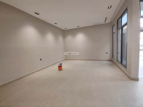 5 bedroom villa in Al Yarmouk 18