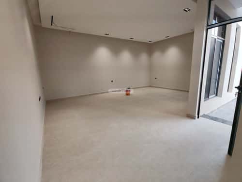5 bedroom villa in Al Yarmouk 14