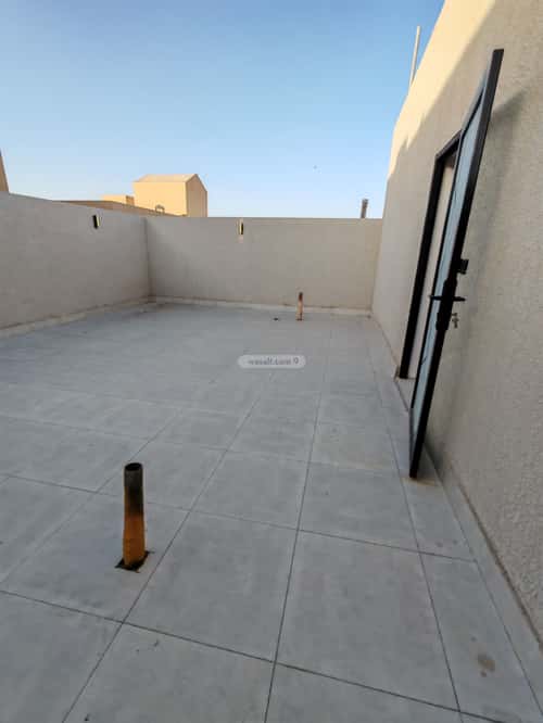 5 bedroom villa in Al Yarmouk 2