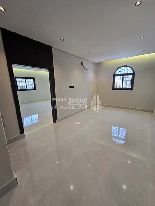 9 bedroom villa in Al Yarmouk 1