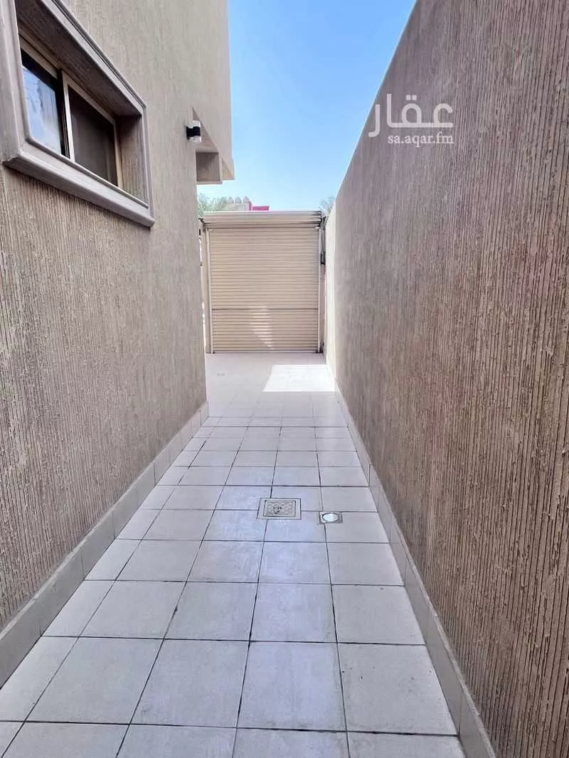 5 bedroom villa in Ar Rakah Al Janubiyah, Eastern Province 10
