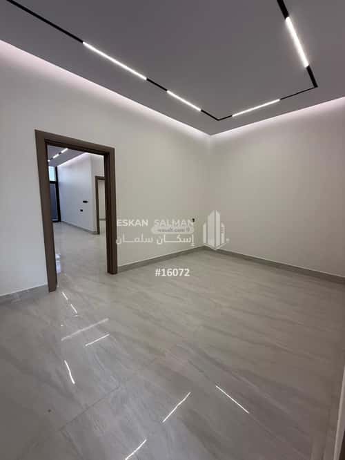شقة 7 غرف في البيان 11