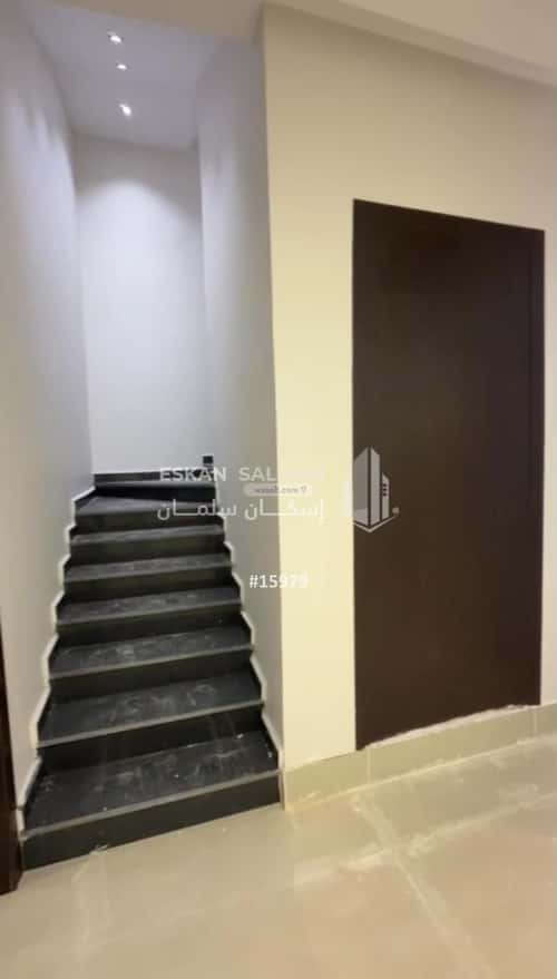8 bedroom villa in Al Uraija Al Gharbi 1