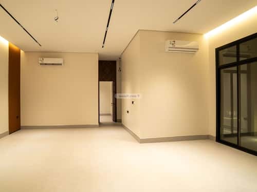 4 bedroom floor in Ulaishah 12