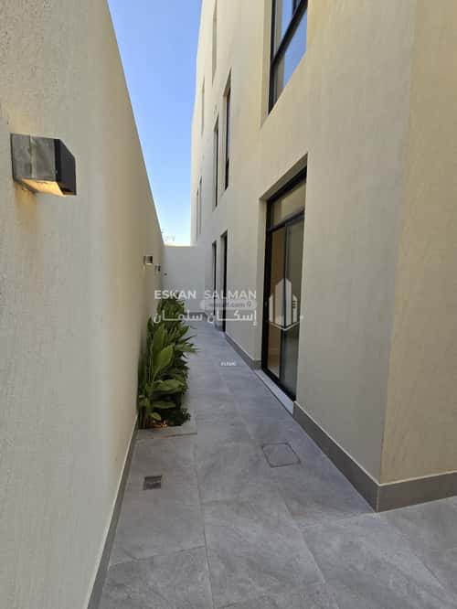 6 bedroom apartment in At Taawon 3