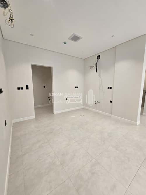 6 bedroom apartment in At Taawon 16