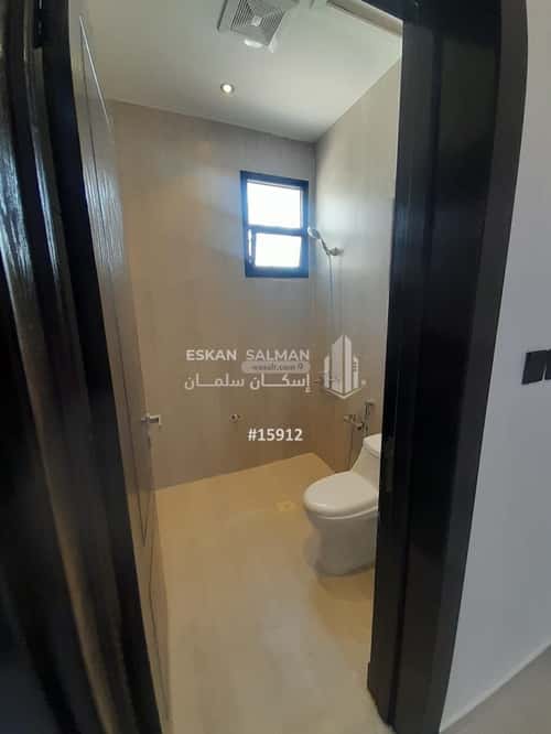 7 bedroom apartment in Al Janadriyah 9