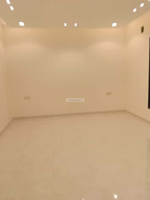 7 bedroom villa in Al Janadriyah 4