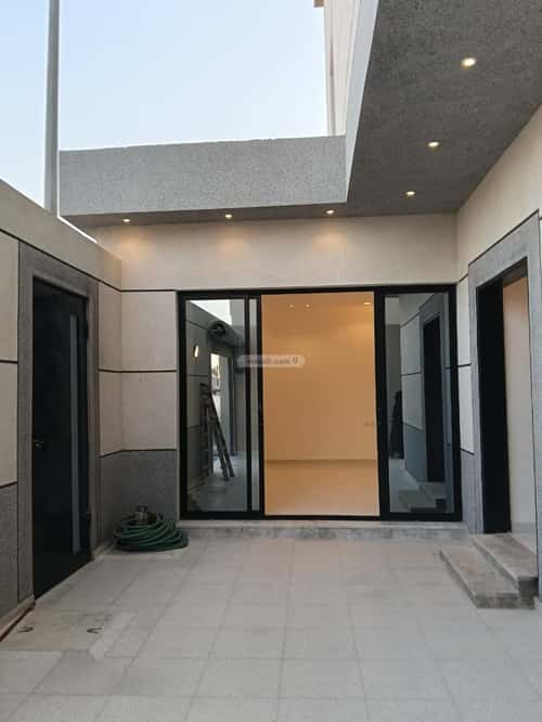 7 bedroom villa in Al Janadriyah 3
