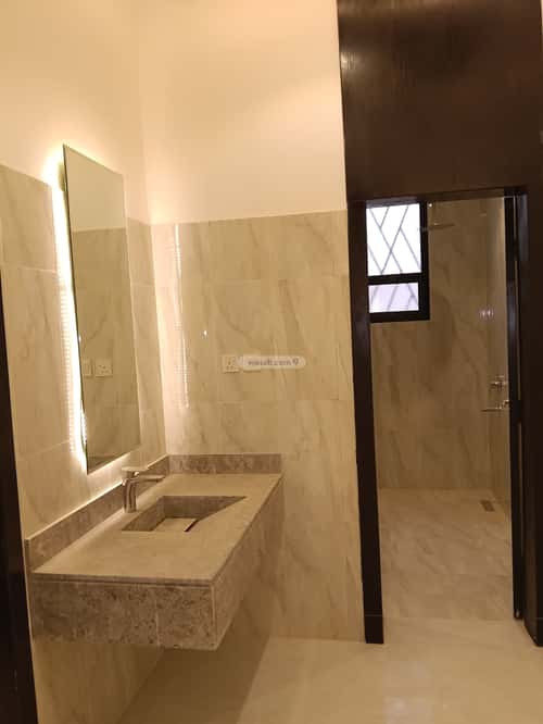 4 bedroom apartment in Al Janadriyah 8