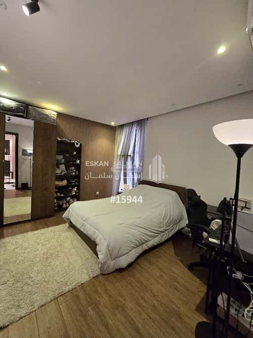 8 bedroom villa in Al Aridh 3