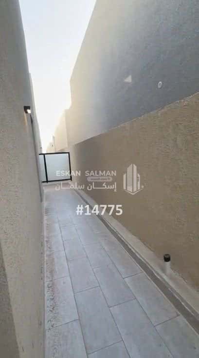 شقة 8 غرف في الرمال 2