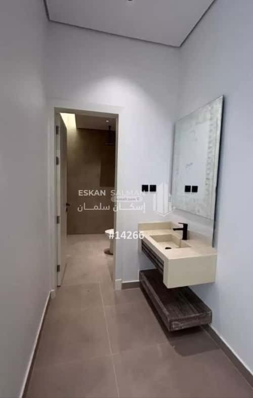 4 bedroom apartment in Al Hazm 1