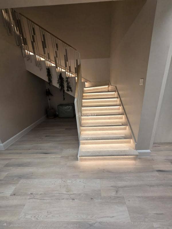 5 bedroom villa in King Khalid International Airport, Riyadh 5