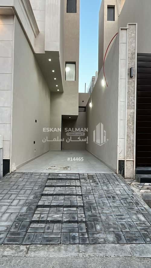 5 bedroom apartment in Al Nadwah 9