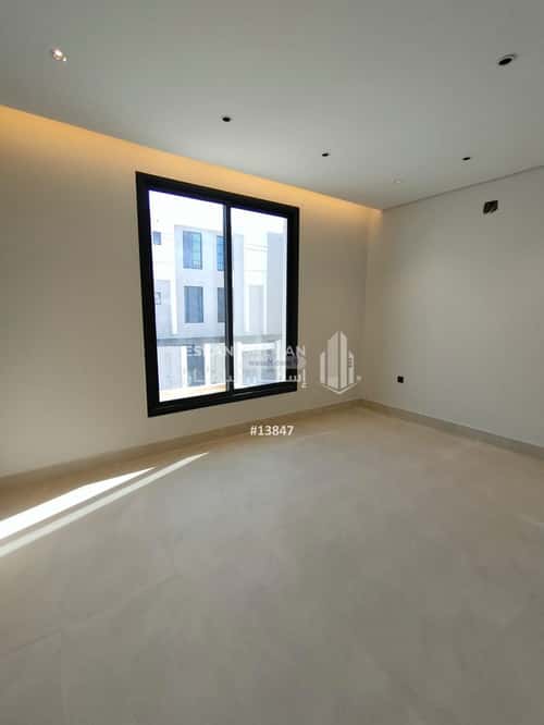 5 bedroom apartment in Al Nadwah 2