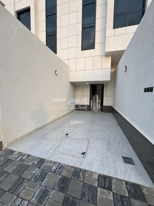 3 bedroom apartment in Al Janadriyah 1