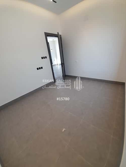 3 bedroom apartment in Al Munsiyah 4