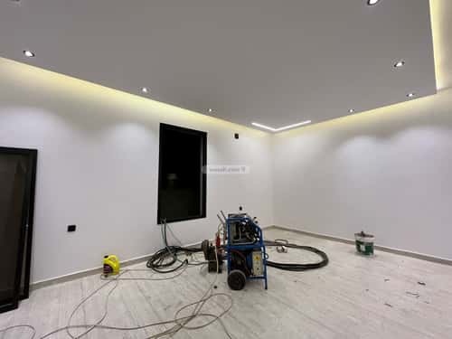 5 bedroom villa in Tuwaiq 4