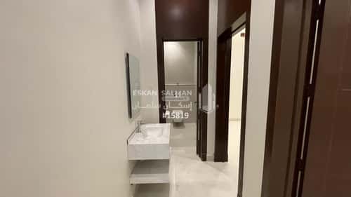 6 bedroom floor in Al Maizilah 5