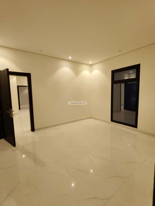 3 bedroom floor in Al Aridh 2