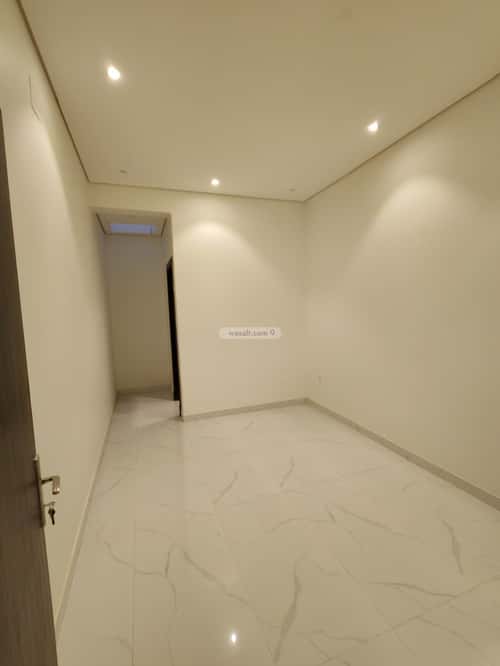 3 bedroom floor in Al Aridh 13