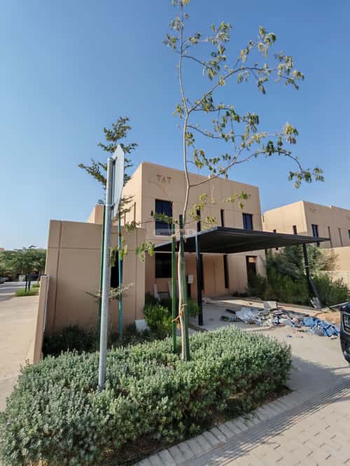 4 bedroom villa in Sidrah 3