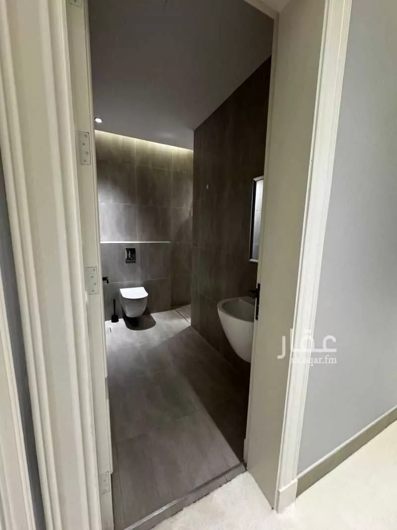 3 bedroom apartment in Al Malqa 2