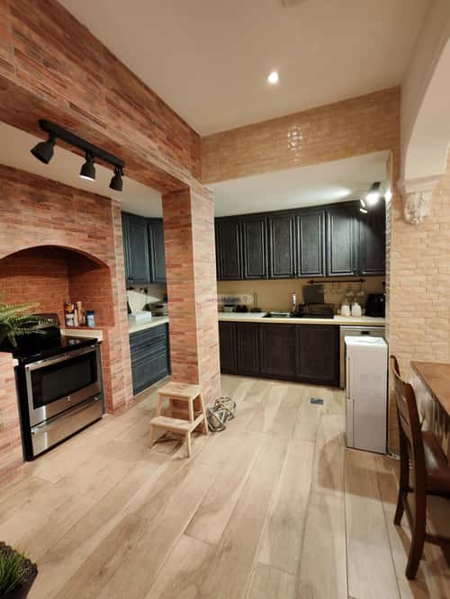 6 bedroom villa in Al Rabie 16