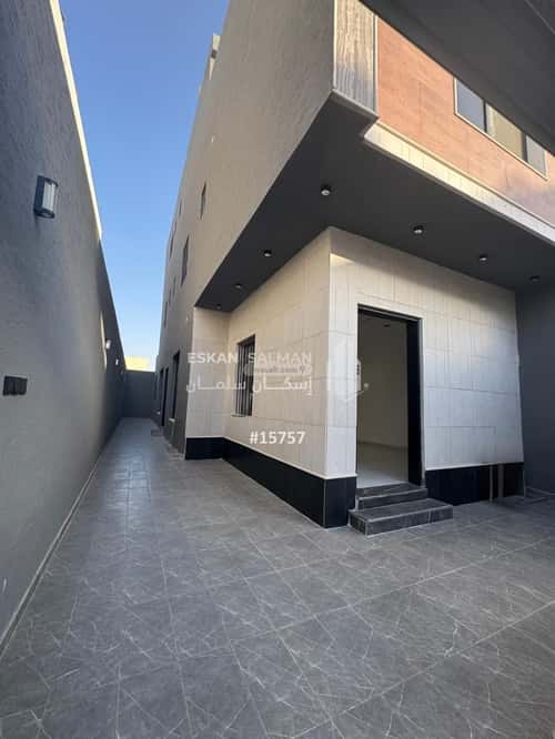 5 bedroom villa in Al Nadwah 8