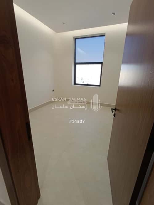 4 bedroom apartment in Dhahrat Laban 2